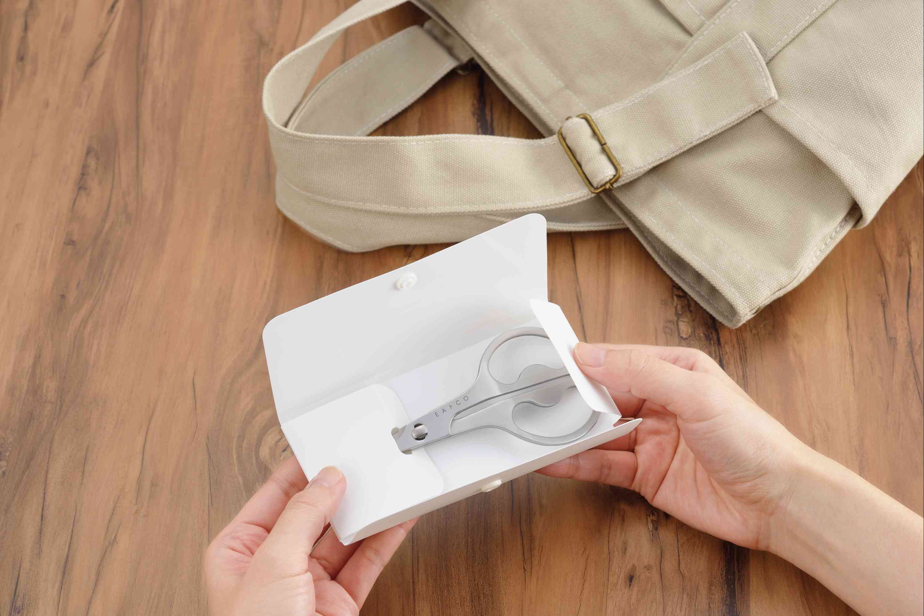 EAトCO（イイトコ）カトラリーハサミ／ハサミ（Cutlery Hasami scissors）