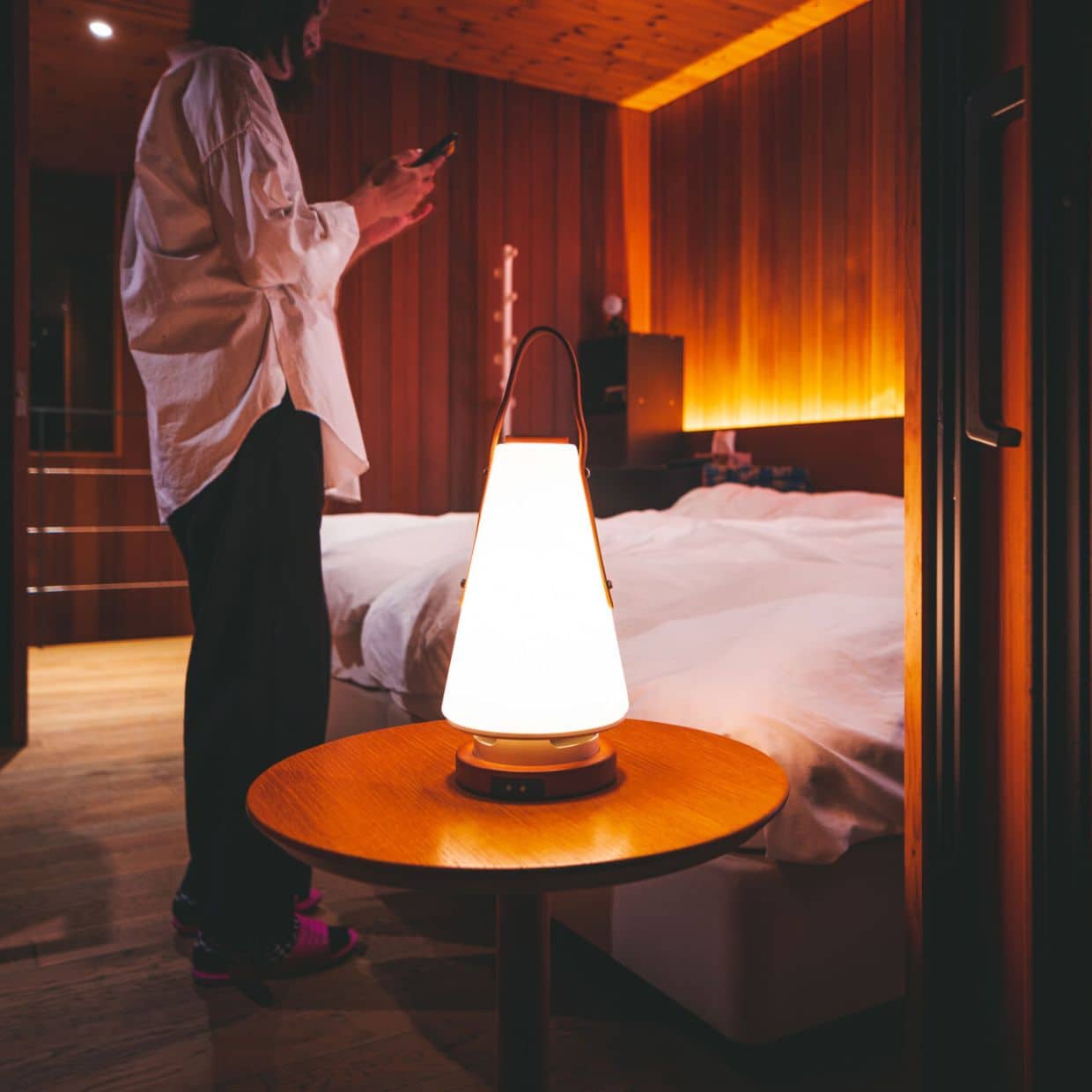 MoriMori LED ランタンスピーカー ROOMS レザーハンドル