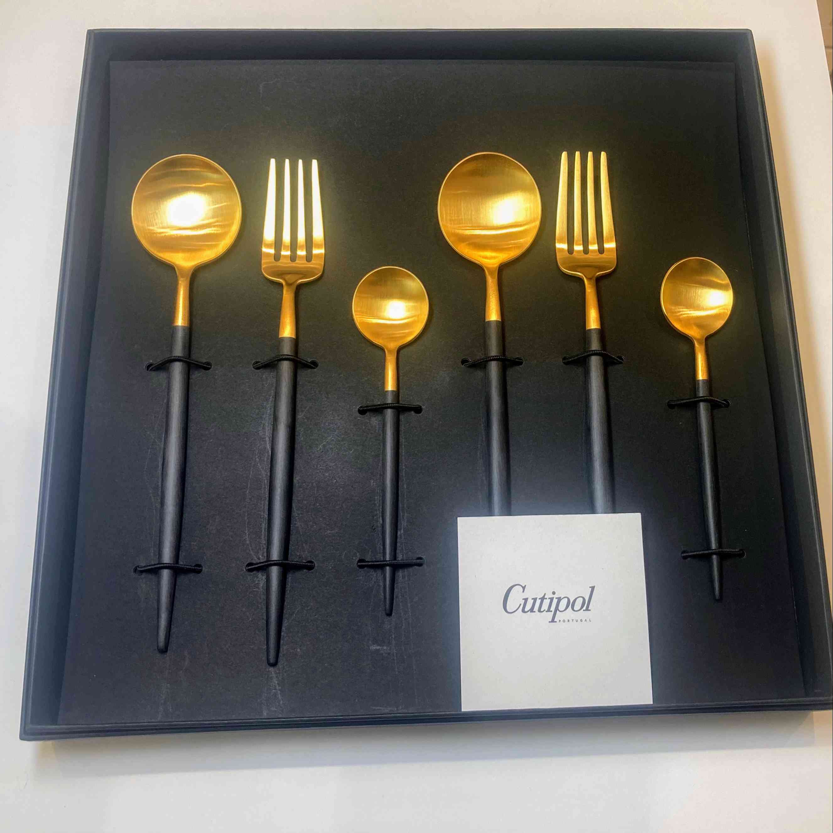 クチポール GOA デザート・ティースプーン6点セット ブラック×ゴールド BOXあり（Cutipol GOA）G-39 ブラック×ゴールド