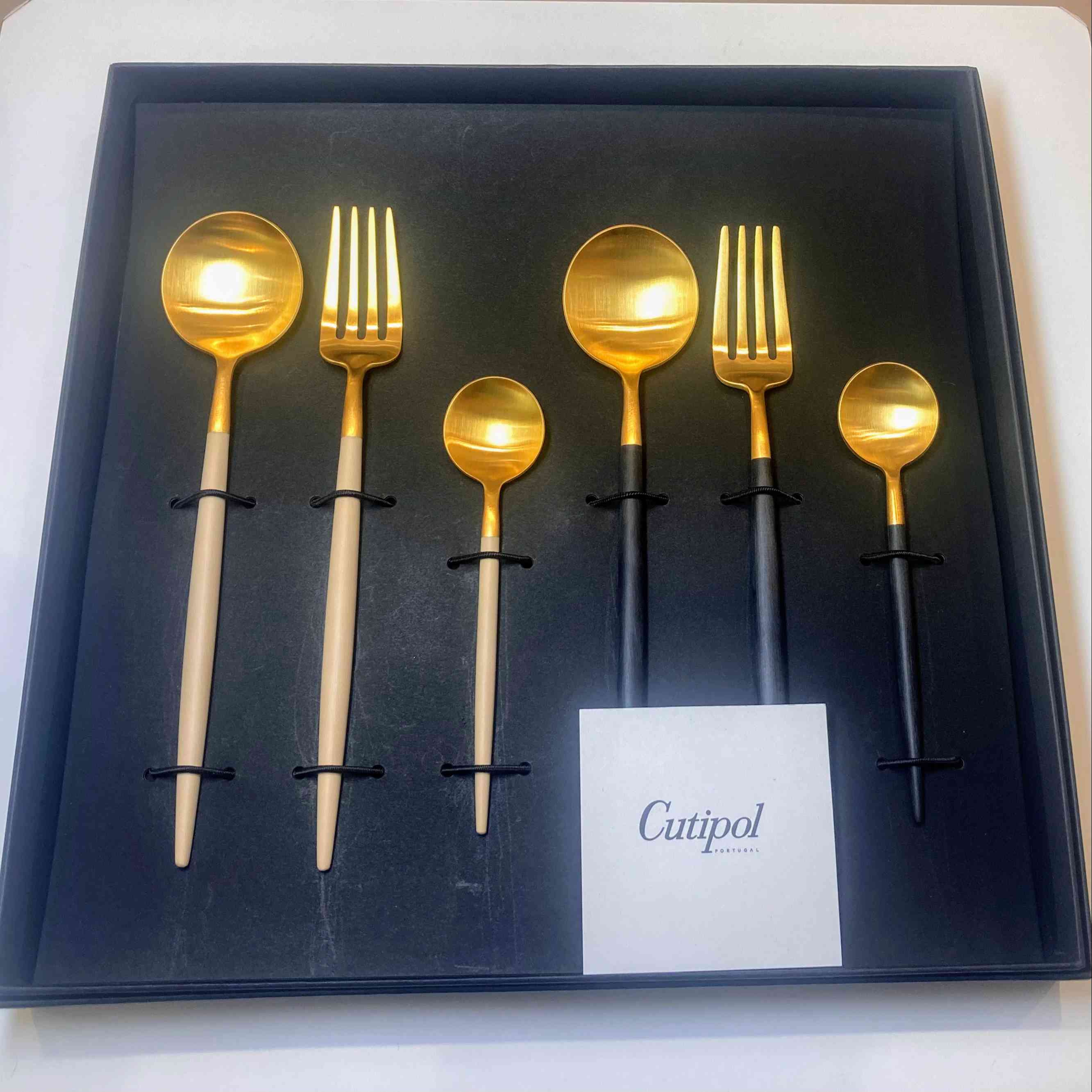 クチポール GOA デザート・ティースプーン6点セット アイボリー×ゴールド・ブラック×ゴールド BOXあり（Cutipol GOA）G-42 アイボリー×ゴールド・ブラック×ゴールド