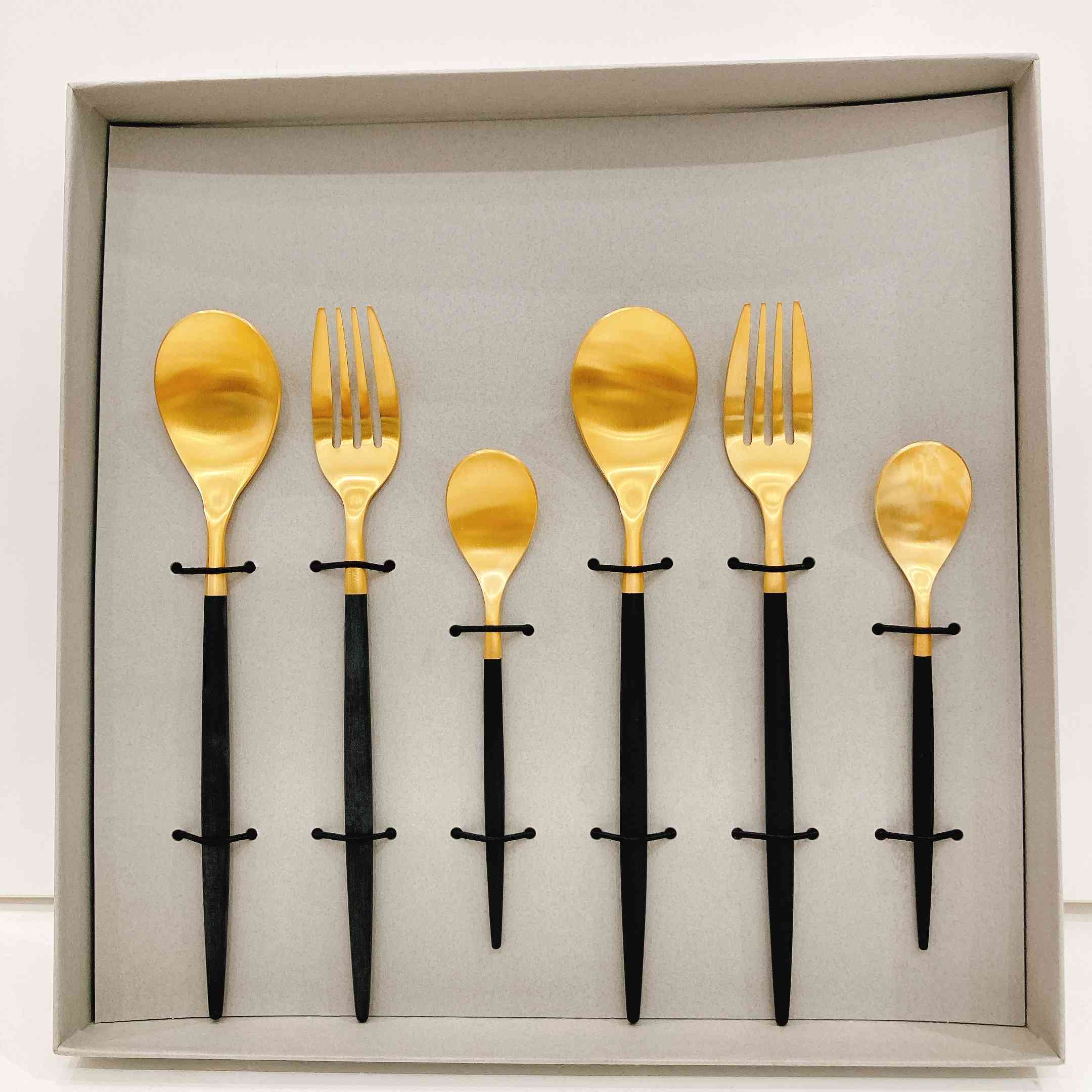 クチポール MIOデザート・ティースプーン6点セット ブラック×ゴールド BOX(グレー)あり（Cutipol MIO）M-14g ブラック×ゴールド