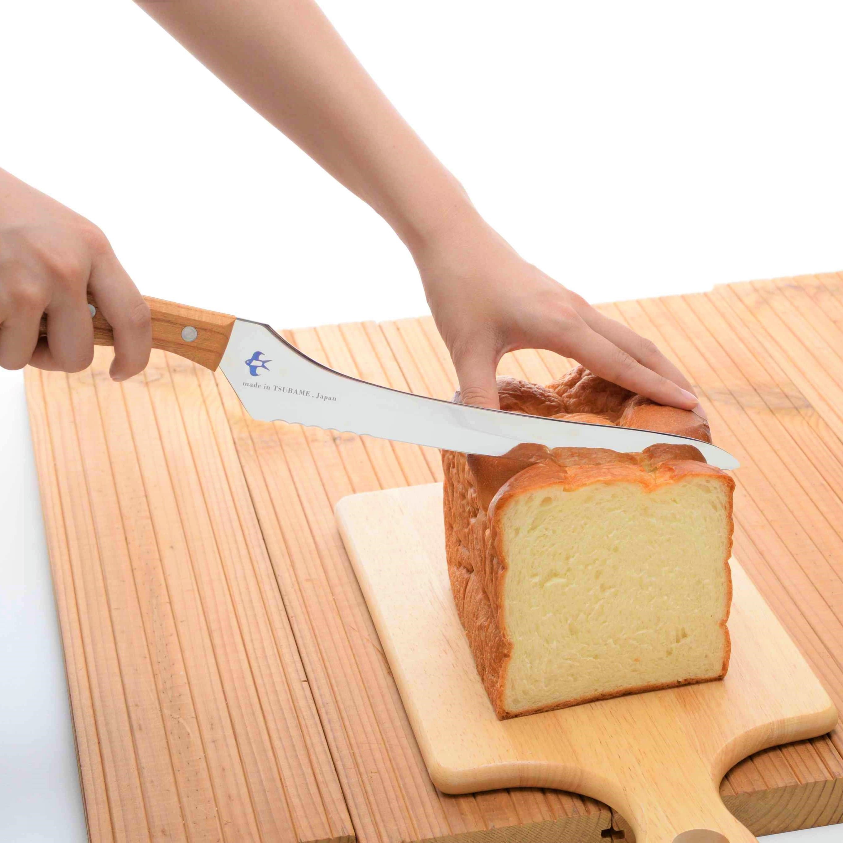 つばめのパンナイフ