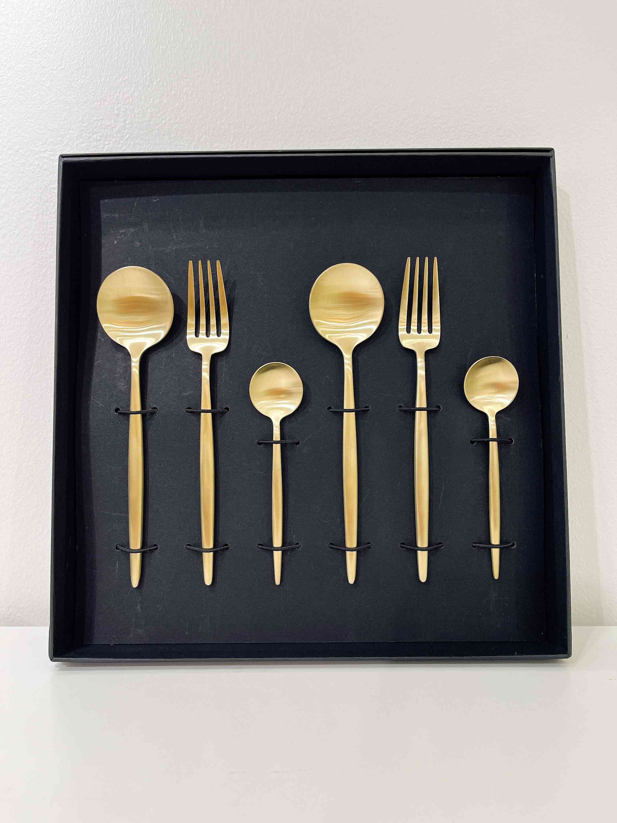 クチポール MOONサテン デザート6点セット ゴールド BOXあり（Cutipol MOON satin）MS-3 ゴールド