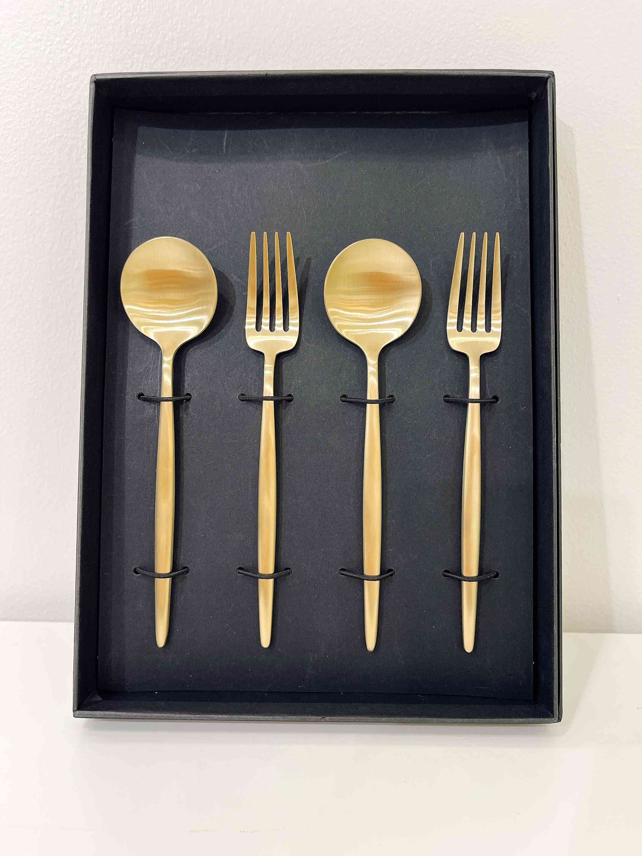 クチポール MOONサテン デザート4点セット ゴールド BOXあり（Cutipol MOON satin）MS-5 ゴールド