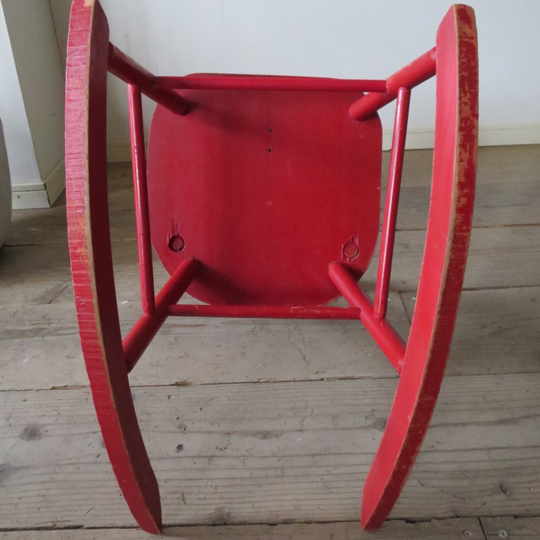 ロッキングチェア　子供椅子　赤