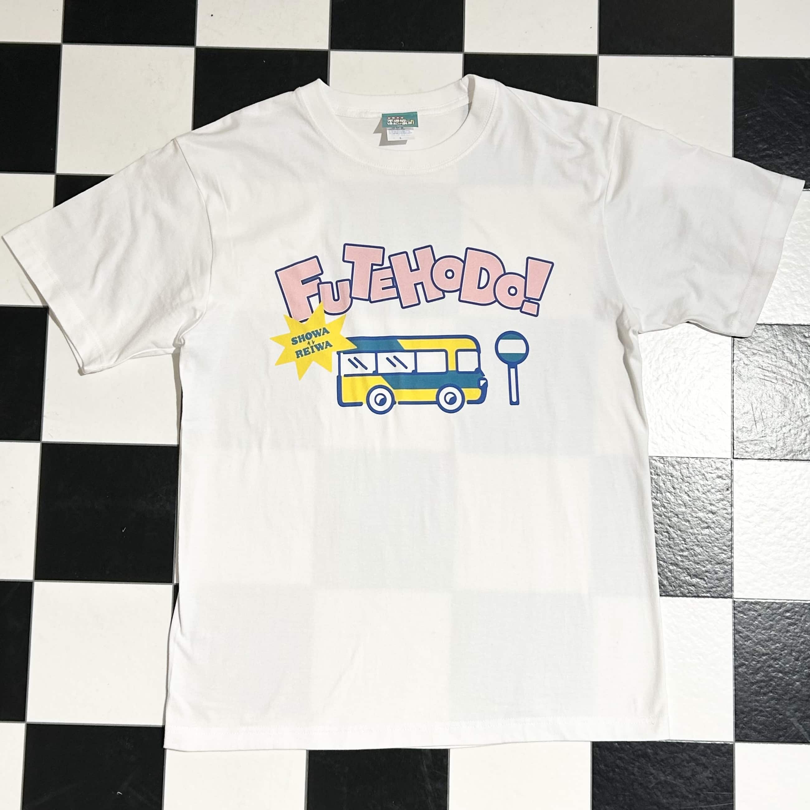 #不適切な展示しちゃダメですか？展｜Tシャツ「バス」 ホワイト S