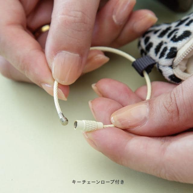 しのばせケース くせ強 キー ホワイト