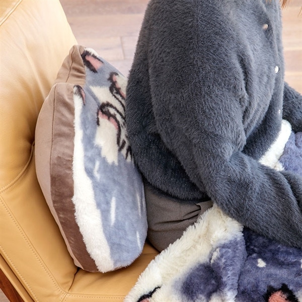 腰当てクッション Momonga モモンガ