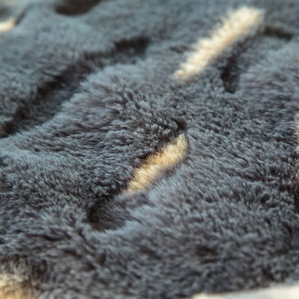 ダイカットブランケット Momonga モモンガ