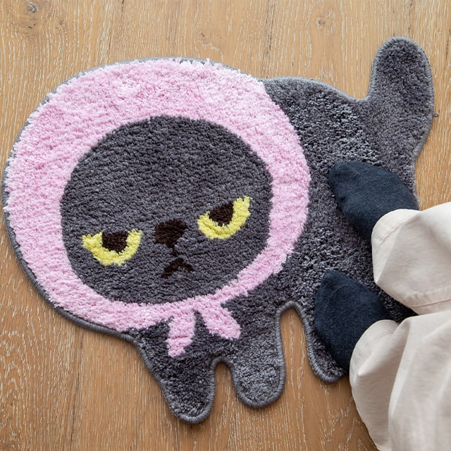 フロアマット アングリーマチコ Angry Machiko｜ 晴MUSUBI｜福岡PARCO