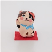 ミケ(白ベージュ×黒×茶)