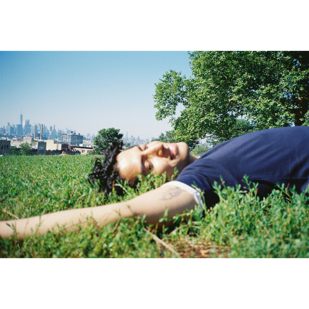 【10月下旬発送】kemio photo exhibition「裏アカ」｜写真集『kemio by kenta』