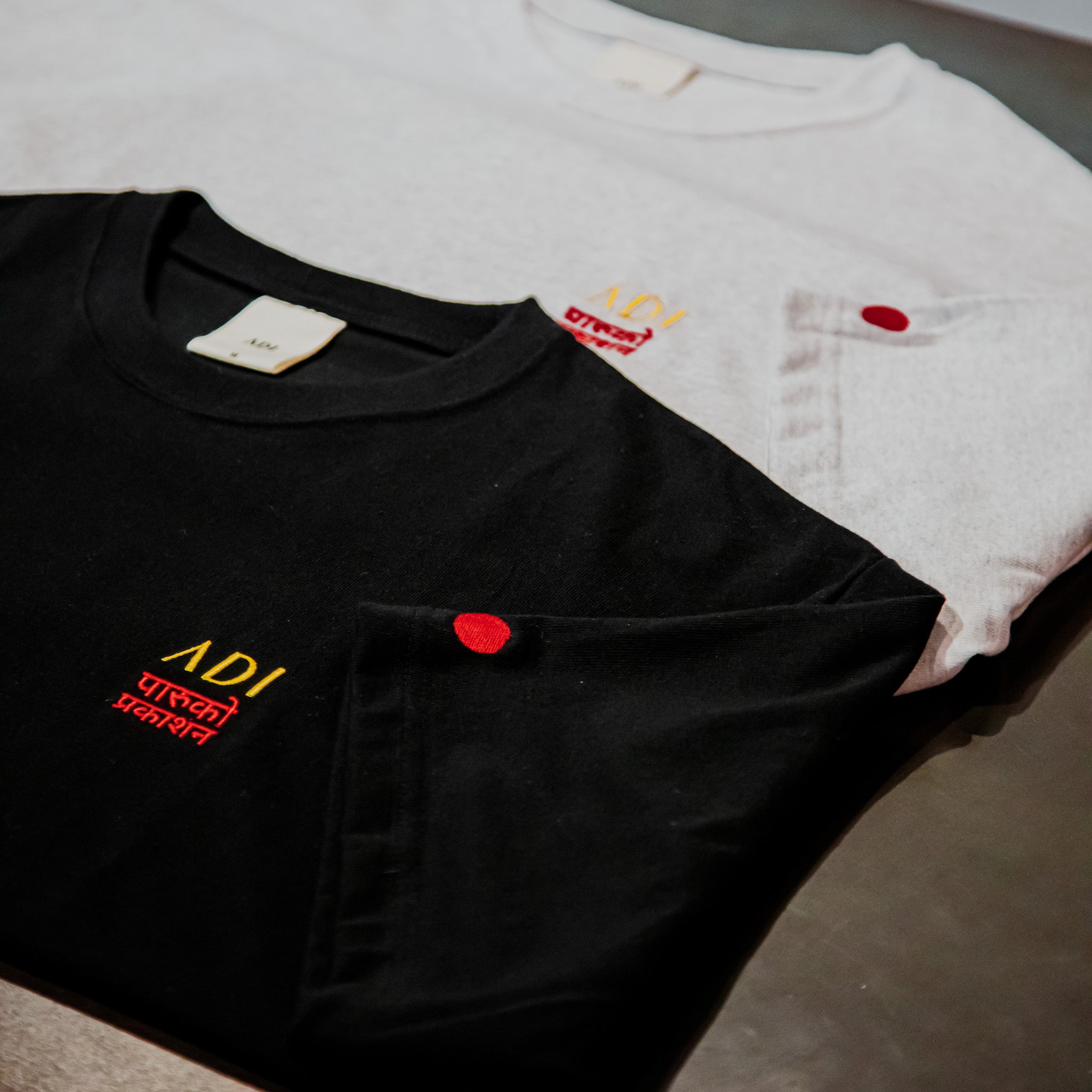 ADI×PARCO PUBLISHING コラボTシャツ アッシュホワイト アッシュホワイト M