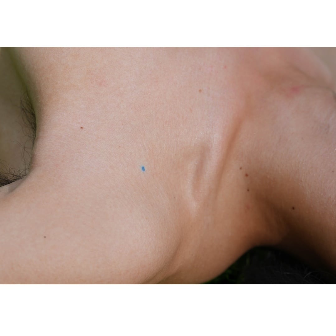 【先行予約｜12月初旬発送】 A Point Between Skin and the World / 1mm tattoo