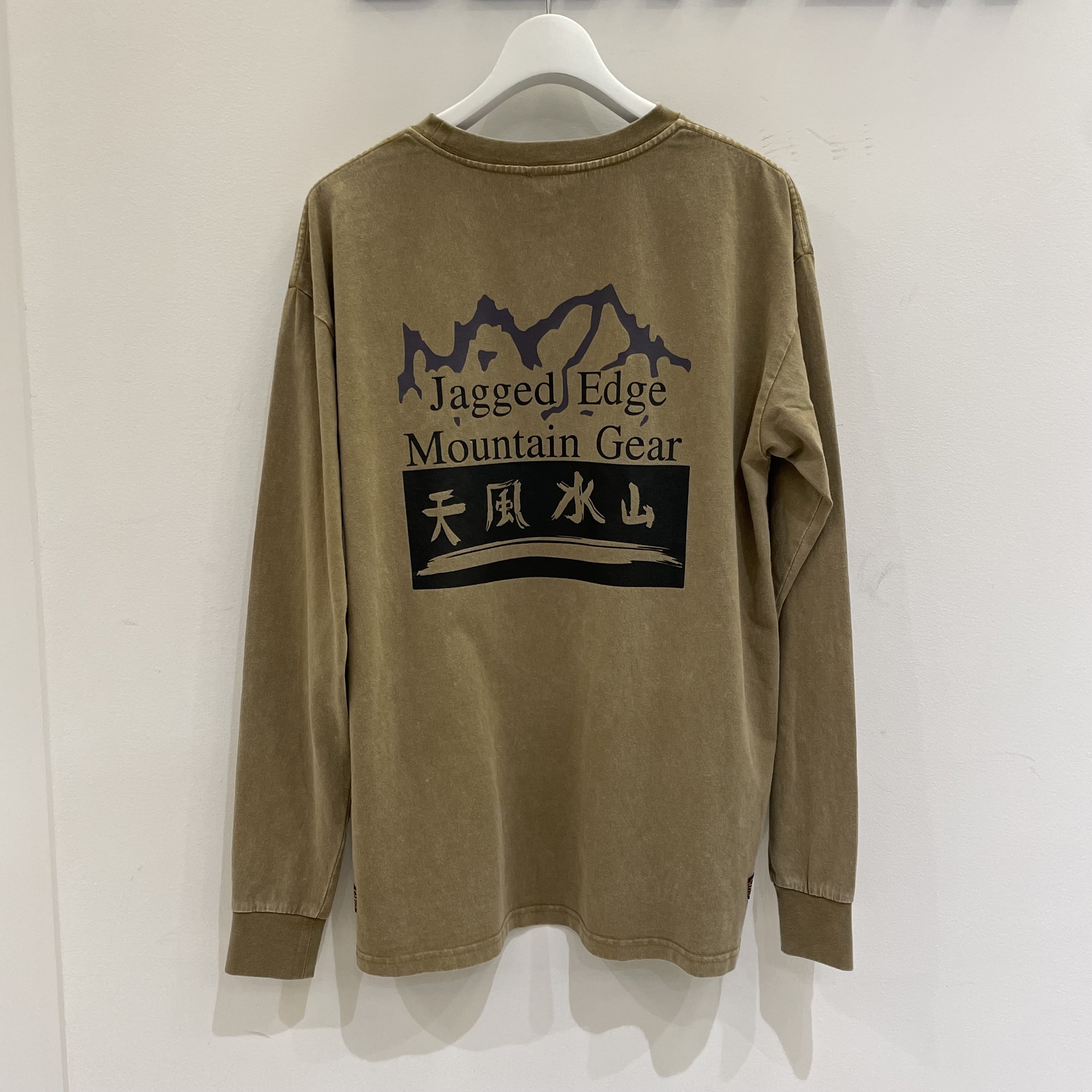 Jagged Edge Mountain Gear/ジャギッドエッジマウンテンギア/　”天風水山” PRINT L/S TEE BEIGE M