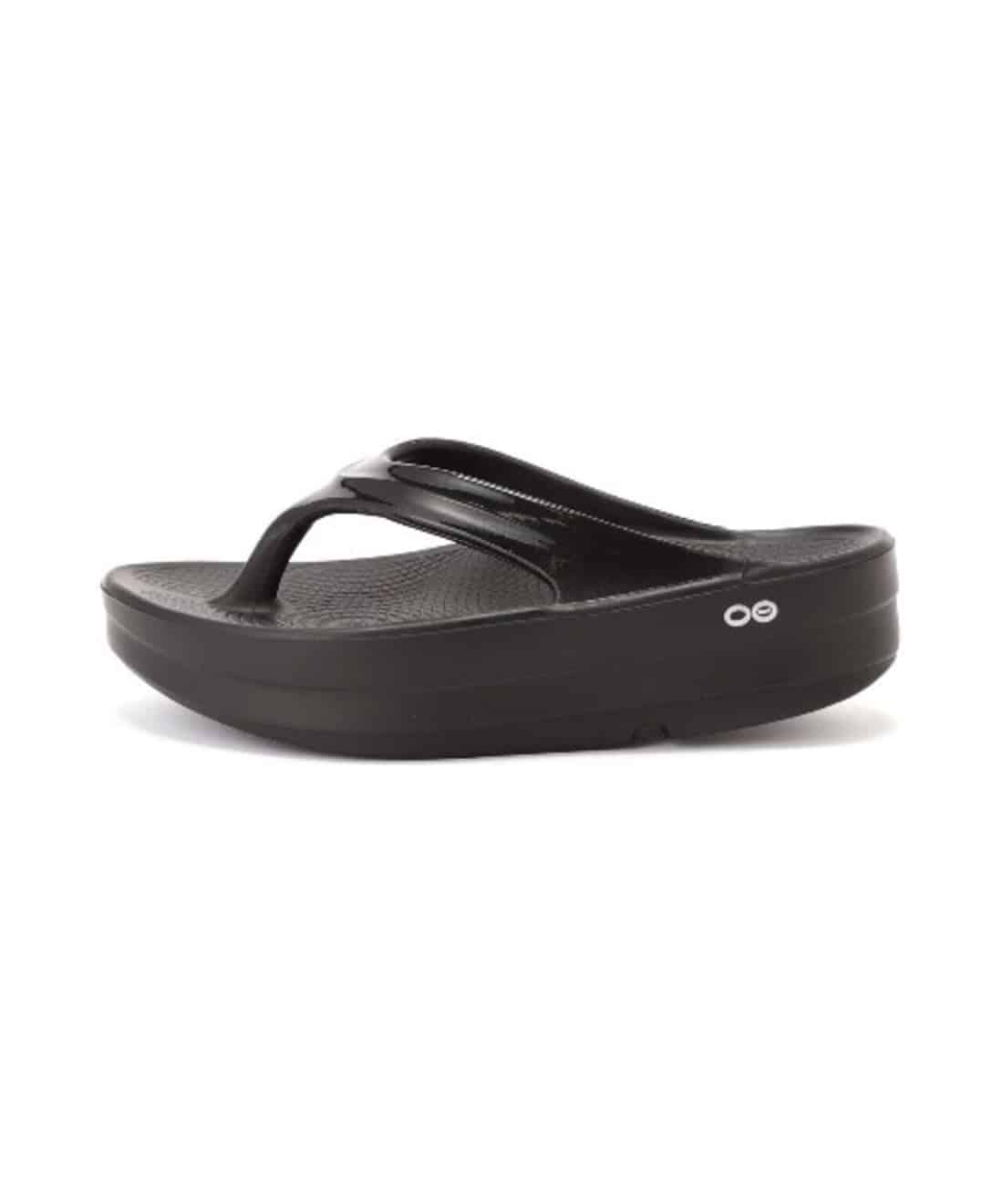 oofos/ウーフォス OOmega ウーメガ　リカバリーサンダル　厚底　BLACK ブラック　黒 Black 23cm