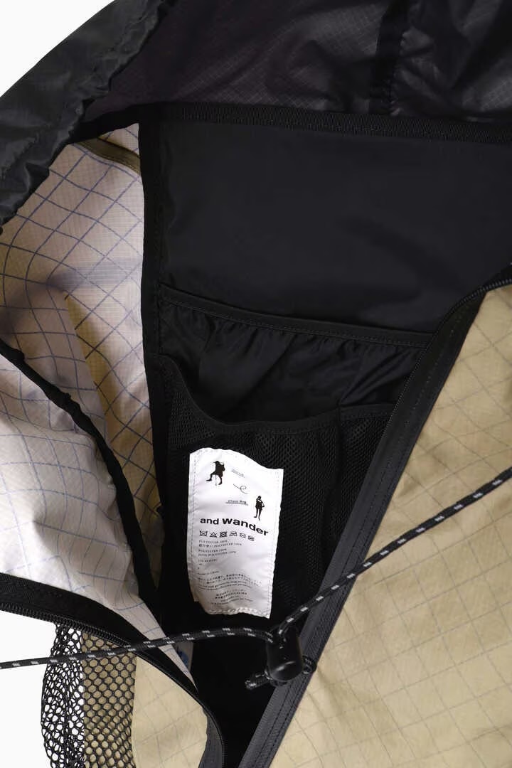 and wander/アンドワンダー/ECOPAK 30Lbackpack BEIGE Free