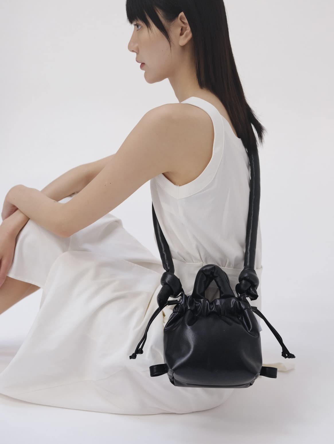 OLEND/オレンド/Micro Ona Vegan Leather Bag BLACK FREE