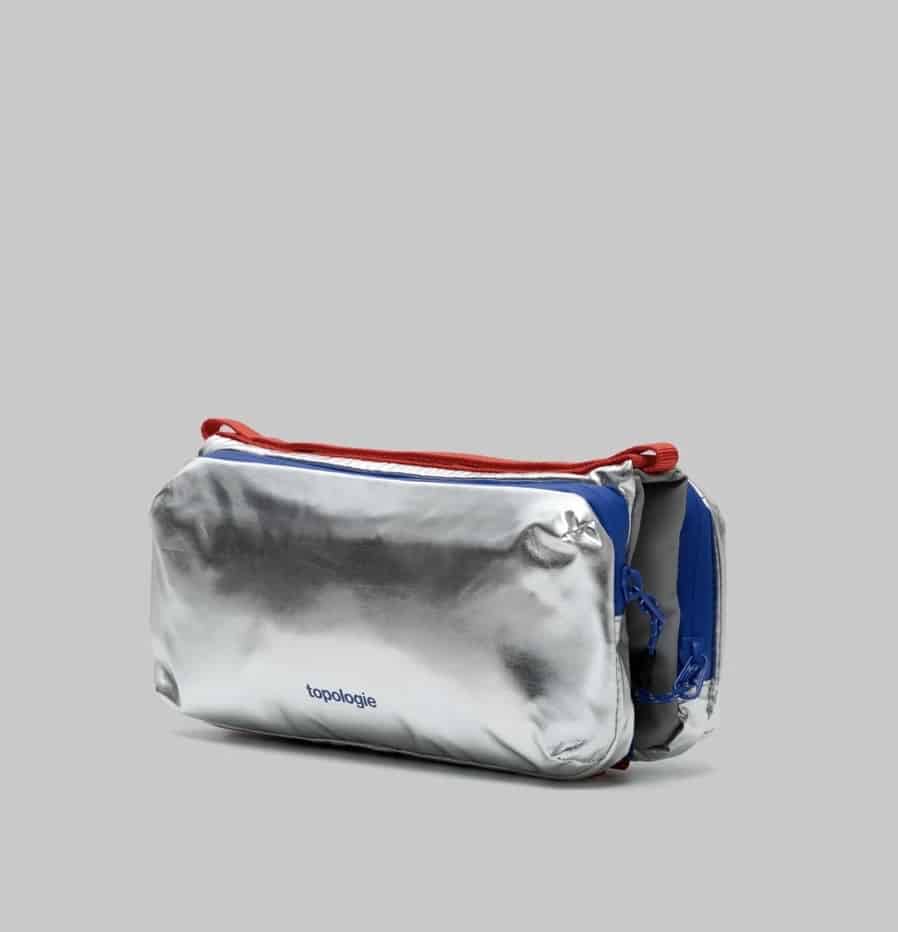 Topologie/トポロジー Bottle Sacoche ボトルサコッシュ【バッグ単体】 Satellite/Metallic FREE