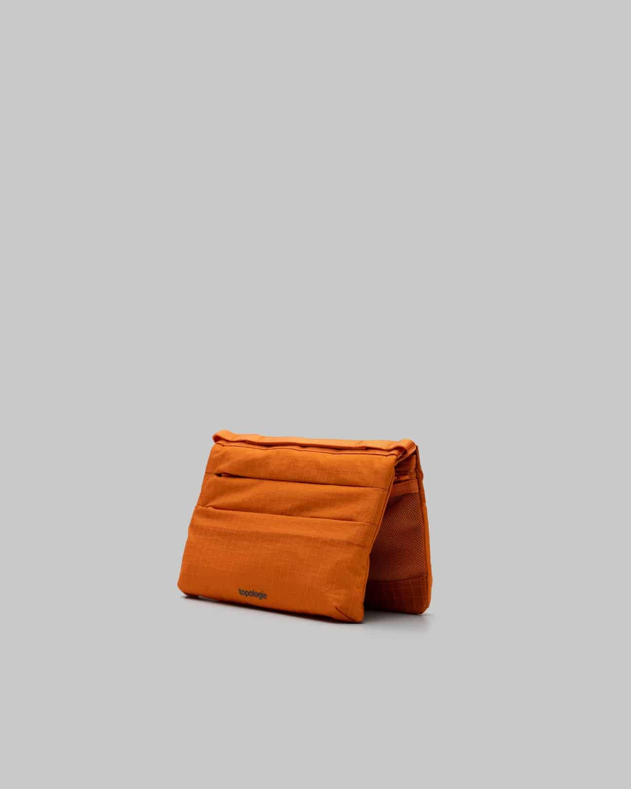 Topologie/トポロジー　Flat Sacoche Small フラット サコッシュ スモール【バッグ単体】 Burn Orange / Glazed Ripstop FREE