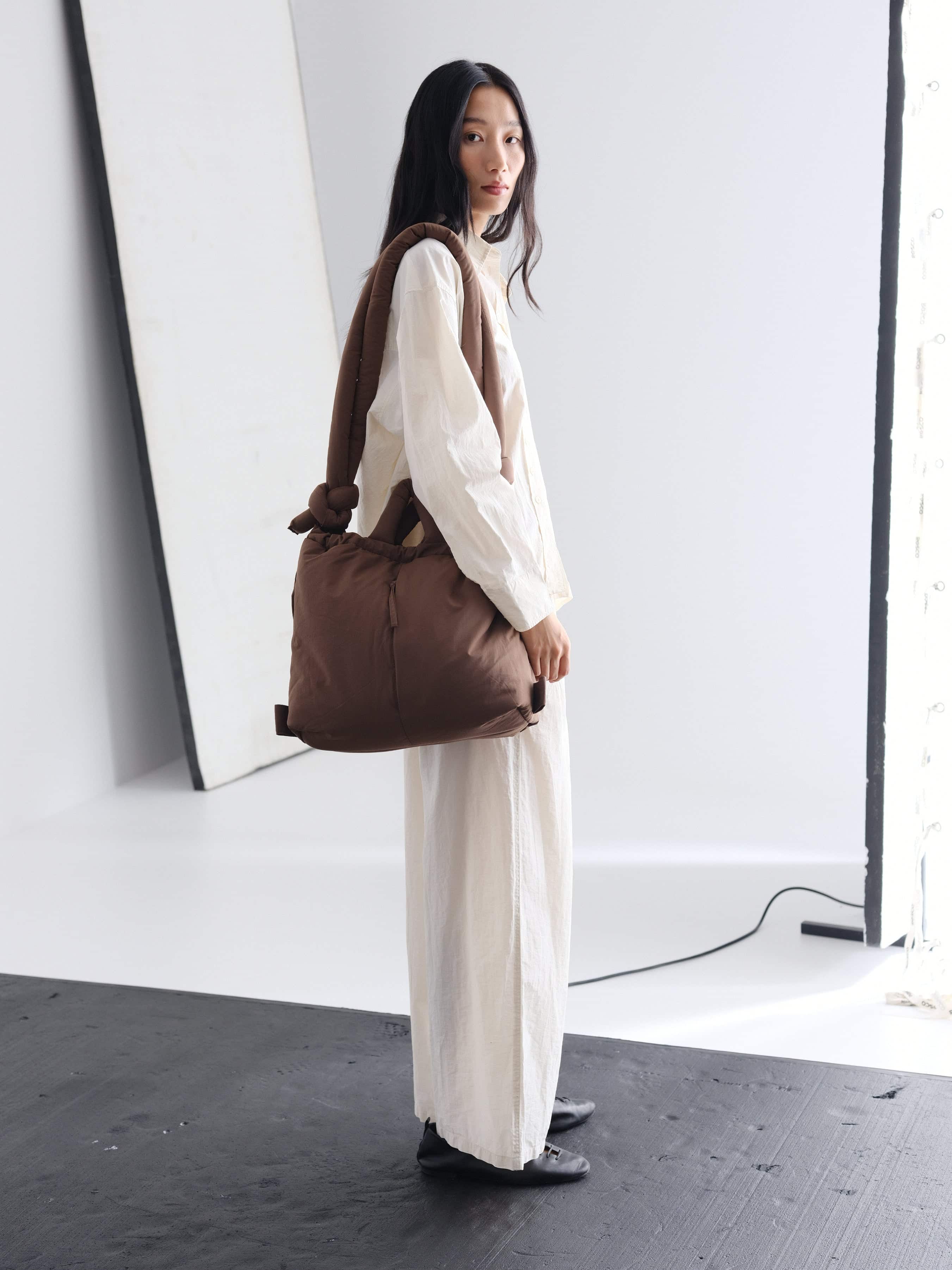 OLEND/オレンド/Ona Soft Bag オナソフトバッグ　CHOCOLATE Chocolate FREE