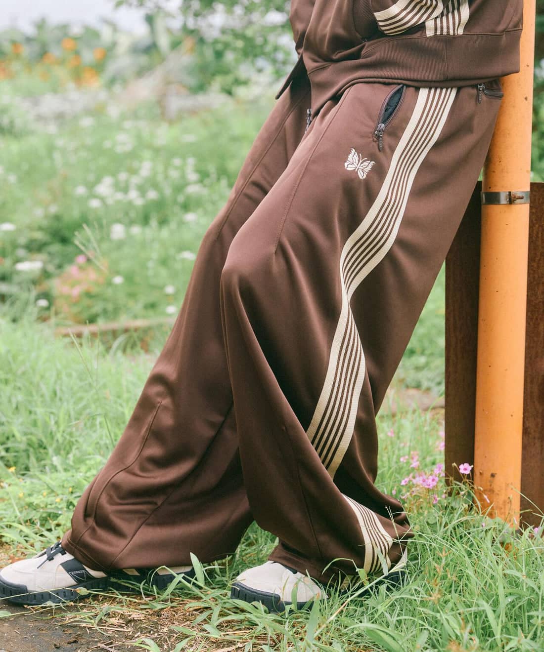 NEEDLES×BEAVER/ニードルズ×ビーバー/別注H.D. TRACK PANT - POLY SMOOTH -BROWN- ヒザデルトラックパンツ BROWN XS