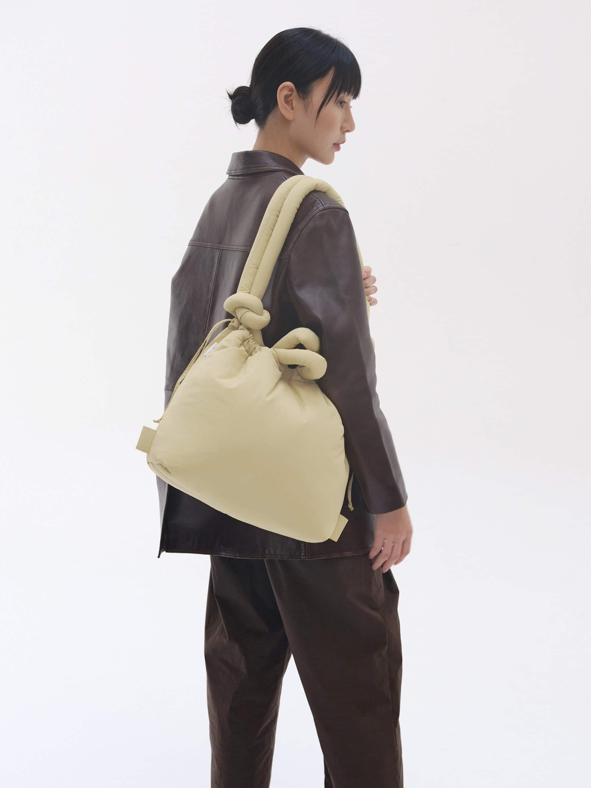 OLEND/オレンド/Ona Soft Bag オナソフトバッグ Butter yellow FREE
