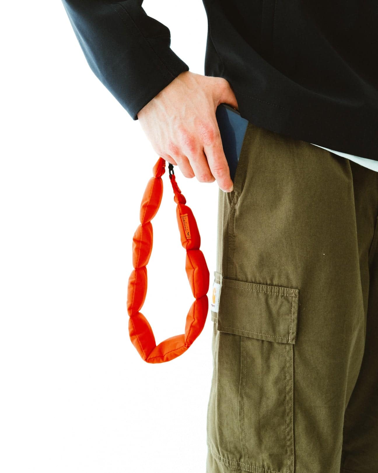 Topologie/トポロジー　Puffer Wrist Strap（パファー リストストラップ） Topologie Red / Tech Sateen FREE