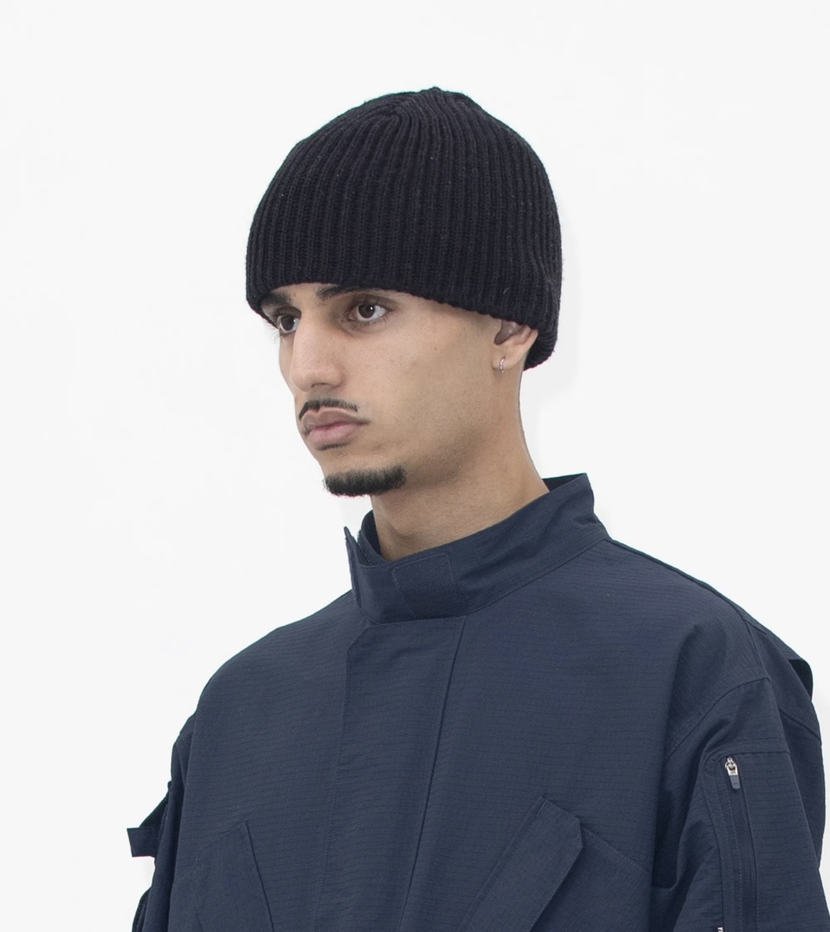 YESEYESEE/イエスアイシー/Short Cascade Beanie Black BLACK FREE