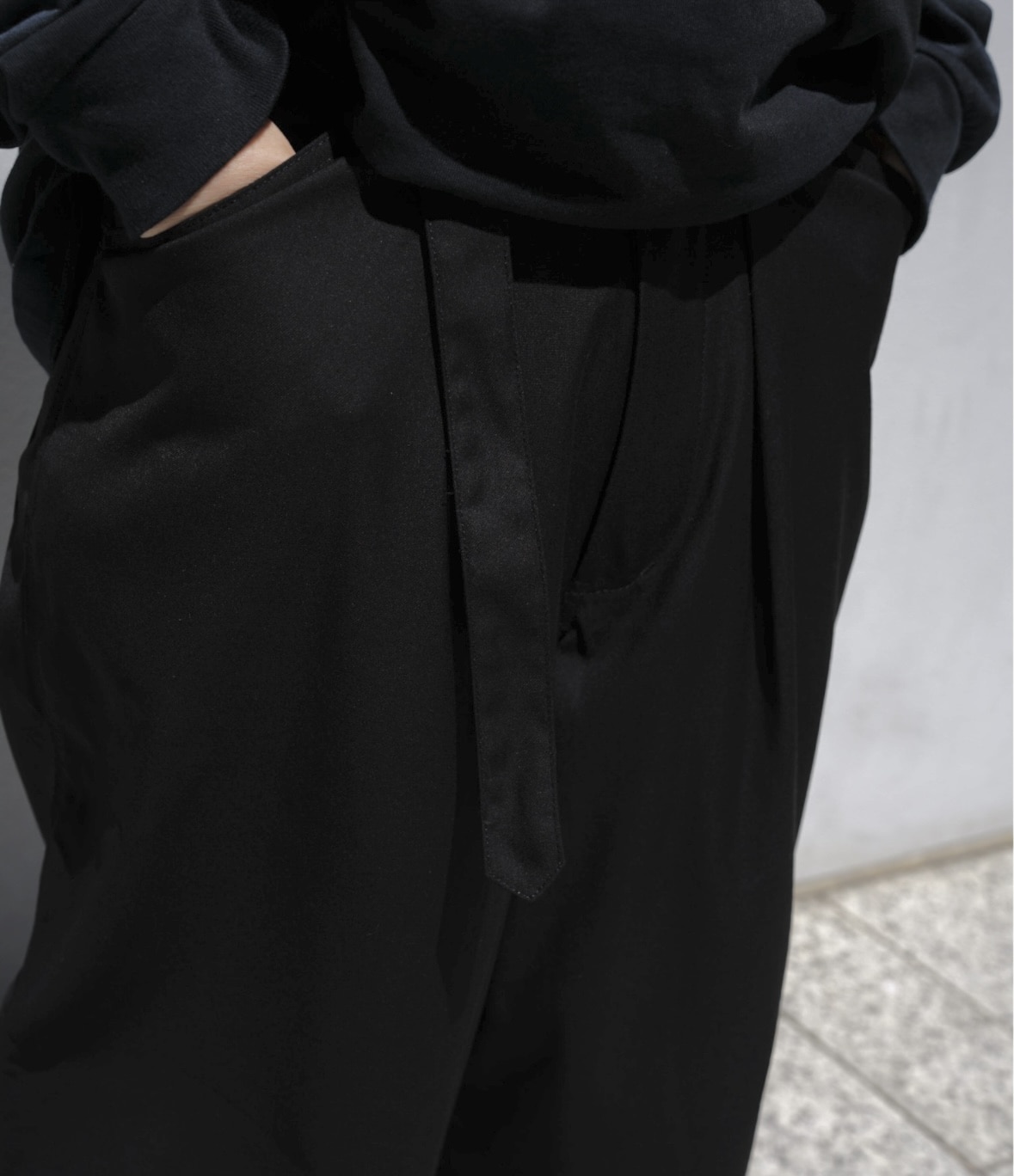 B omnivore/ビーオムニボー/TR BELT LOOSE PANTS ベルトルーズパンツ　スラックス BLACK S