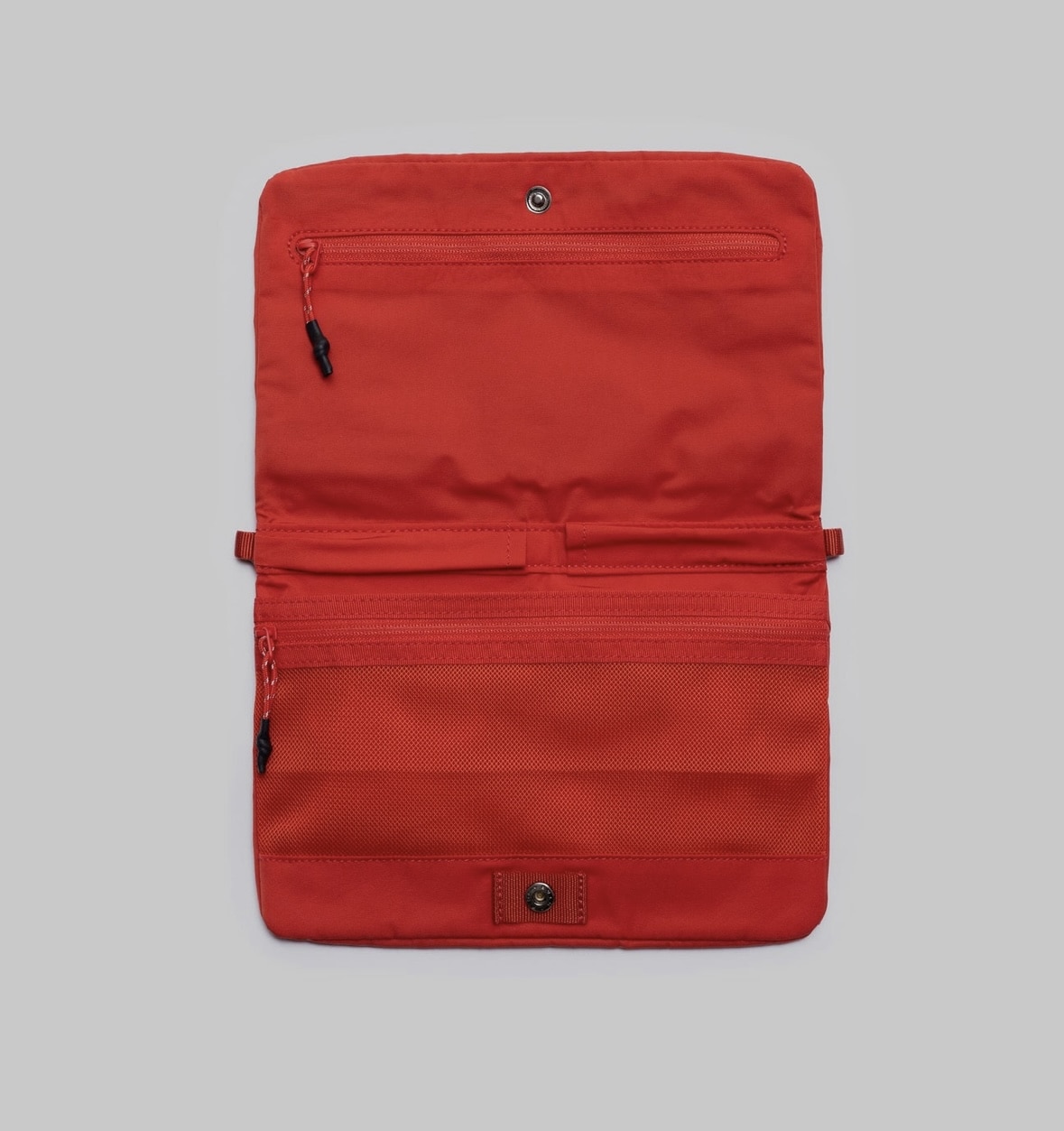 Topologie/トポロジー　Flat Sacoche Small フラット サコッシュ スモール【バッグ単体】 Topologie Red FREE