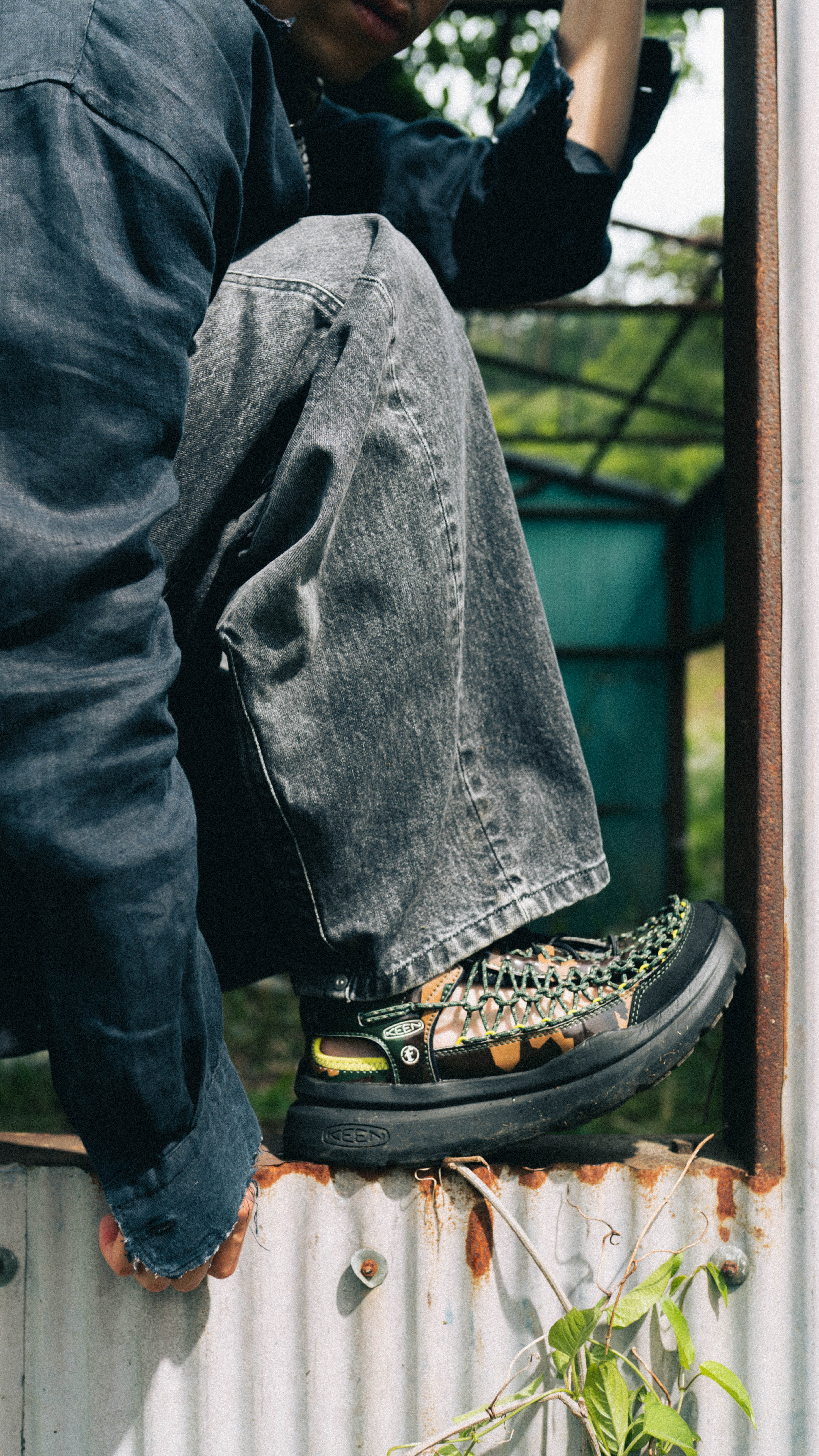 FAF×KEEN/エフエーエフ(Fake As Flowers/フェイクアスフラワーズ) ×キーン/KEEN UNEEK WK ユニーク CAMO 26cm