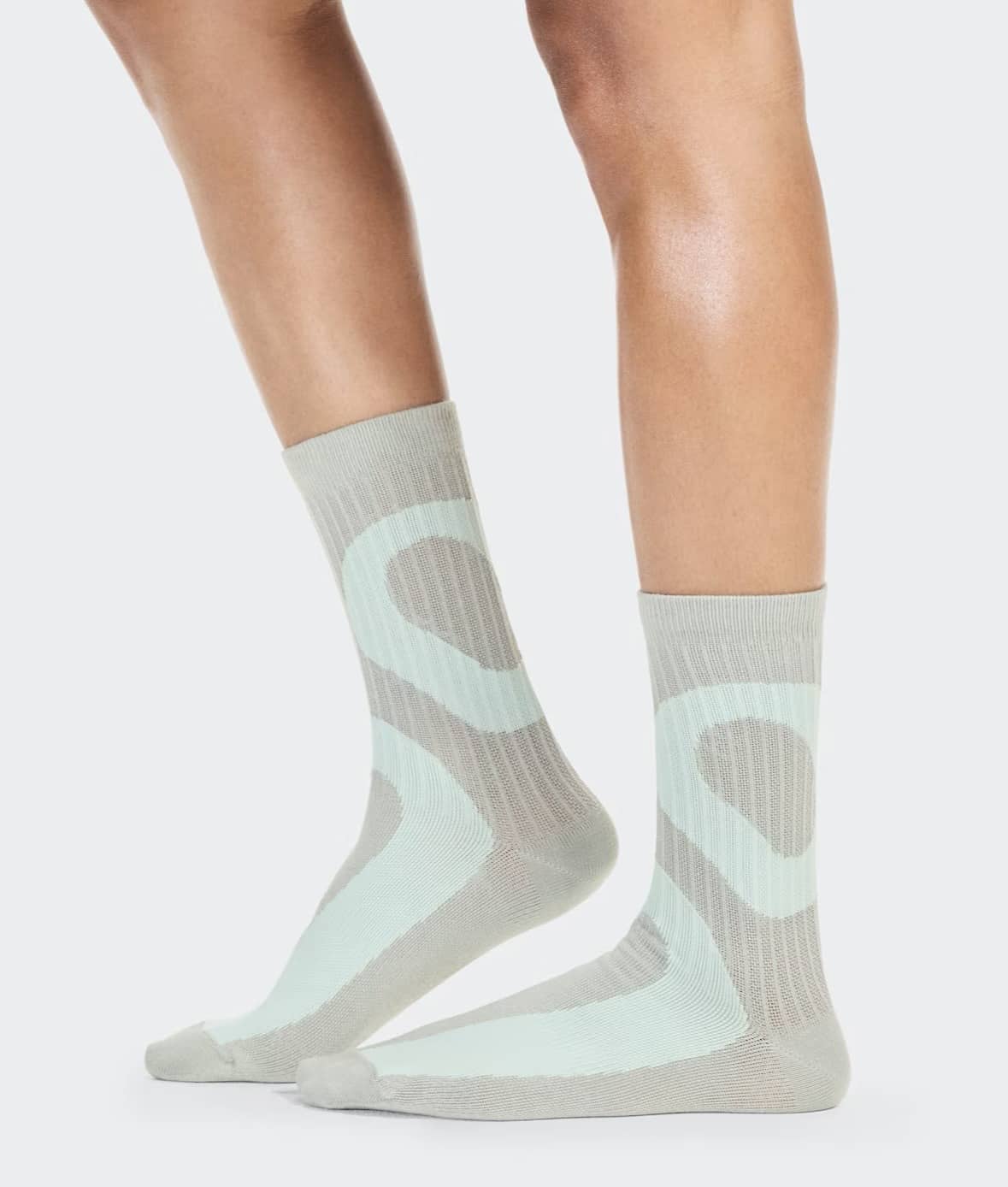 On/オン/Liquid Logo Sock High 2P リキッド ロゴソックス ハイ 2パック ivory | tin XS