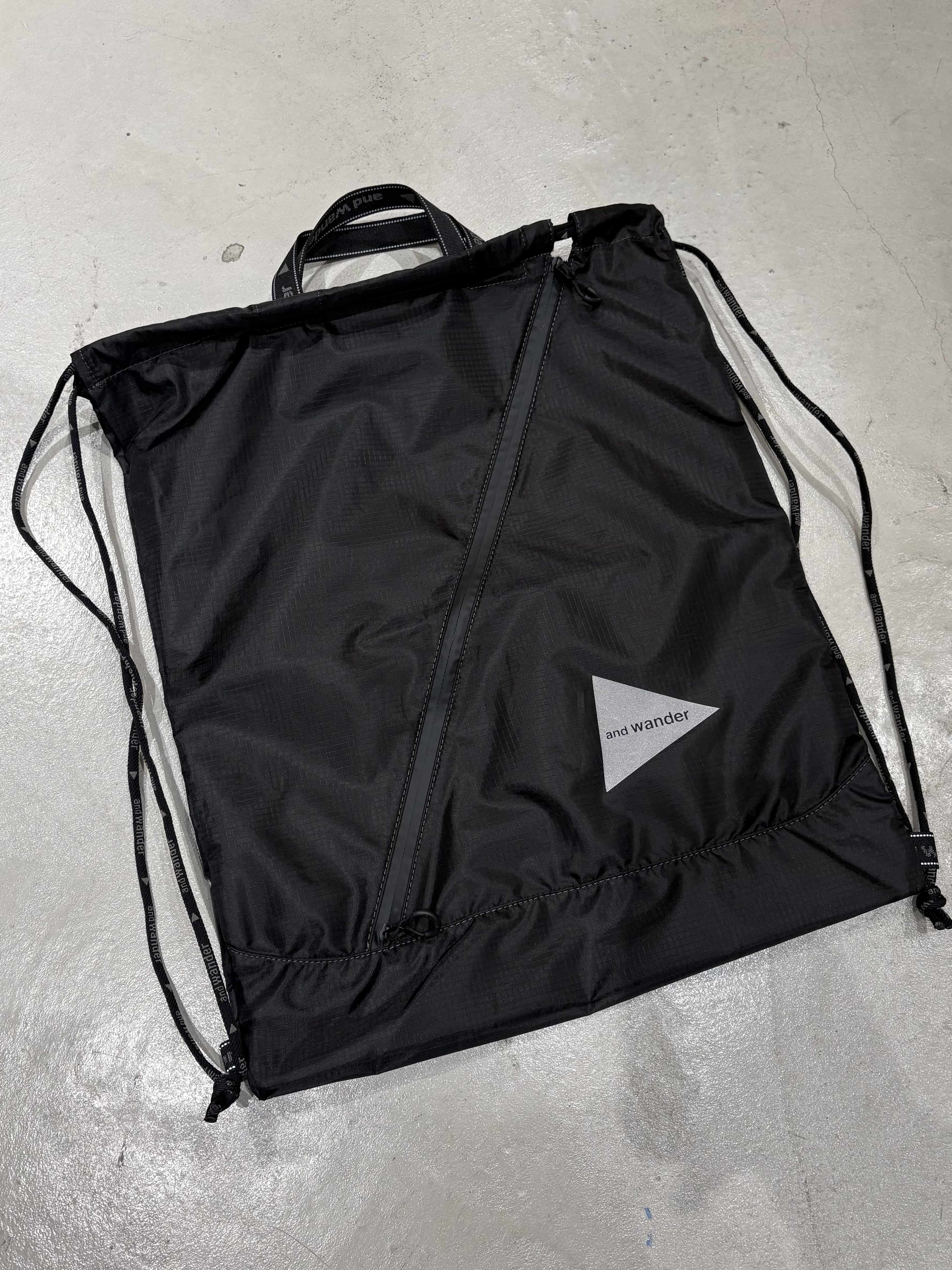and wander/アンドワンダー/crispy rip drawstrung bag ドローストリングバッグ BLACK FREE