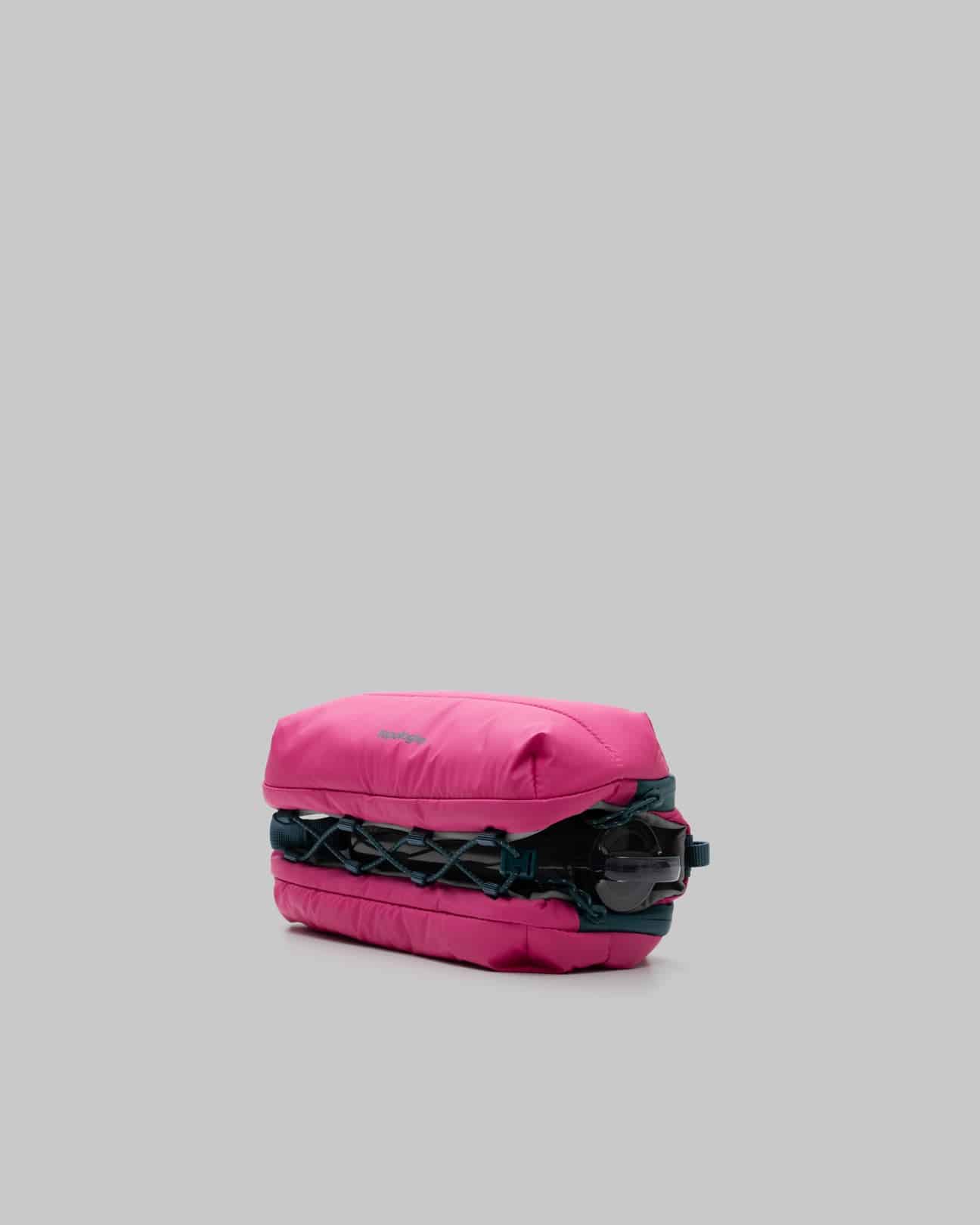 Topologie/トポロジー/Bottle Sacoche Medium（ボトル サコッシュミディアム） Pink / Matt Coated FREE