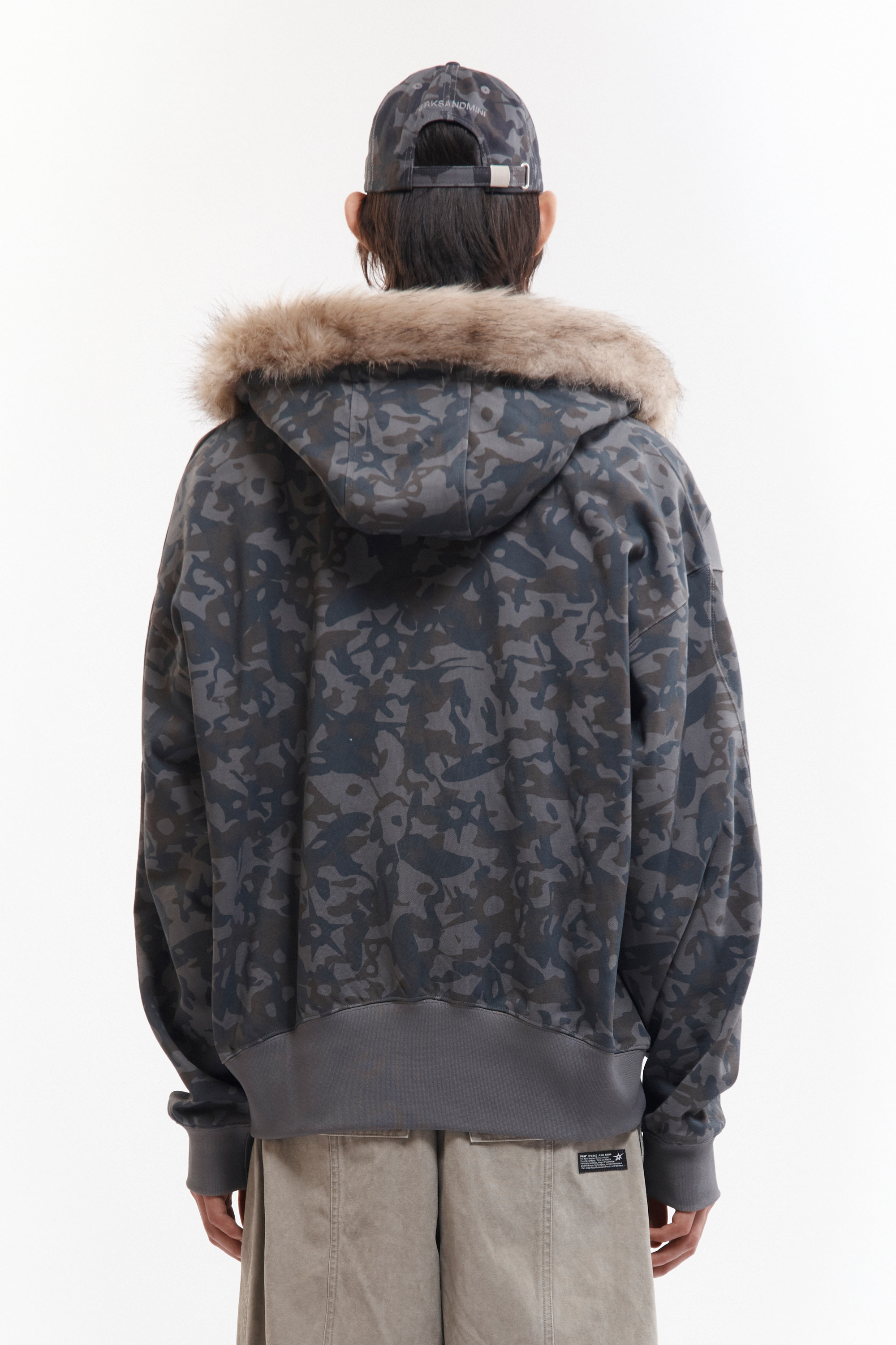 P.A.M.(Perks And Mini)/パム(パークスアンドミニ)/ABC FUR TRIM HOODED ZIP THRU SWEAT ジップフーディー　パーカー ABC M