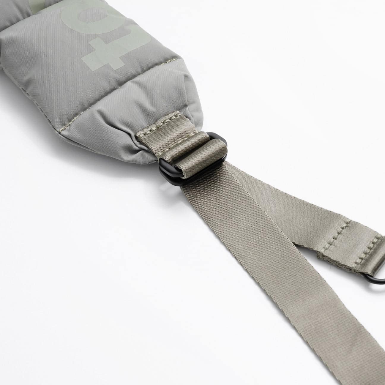 Topologie/トポロジー　Puffer Strap（パファーストラップ） Moss / Tech Sateen FREE