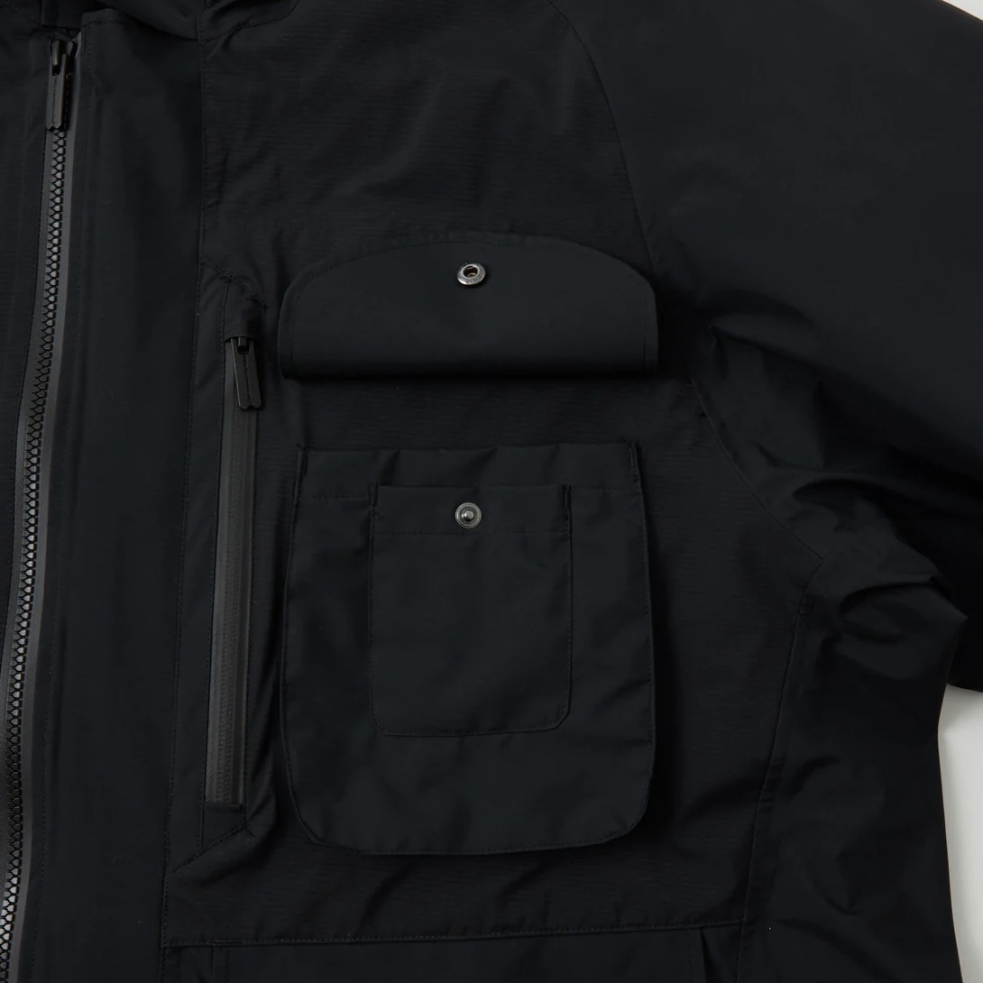 White Mountaineering/GORE- TEX PACLITE RAGLAN LUGGAGE COAT