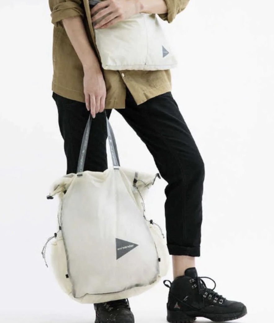 and wander/アンドワンダー/sil tote bag/シルトートバッグ(FREE ...