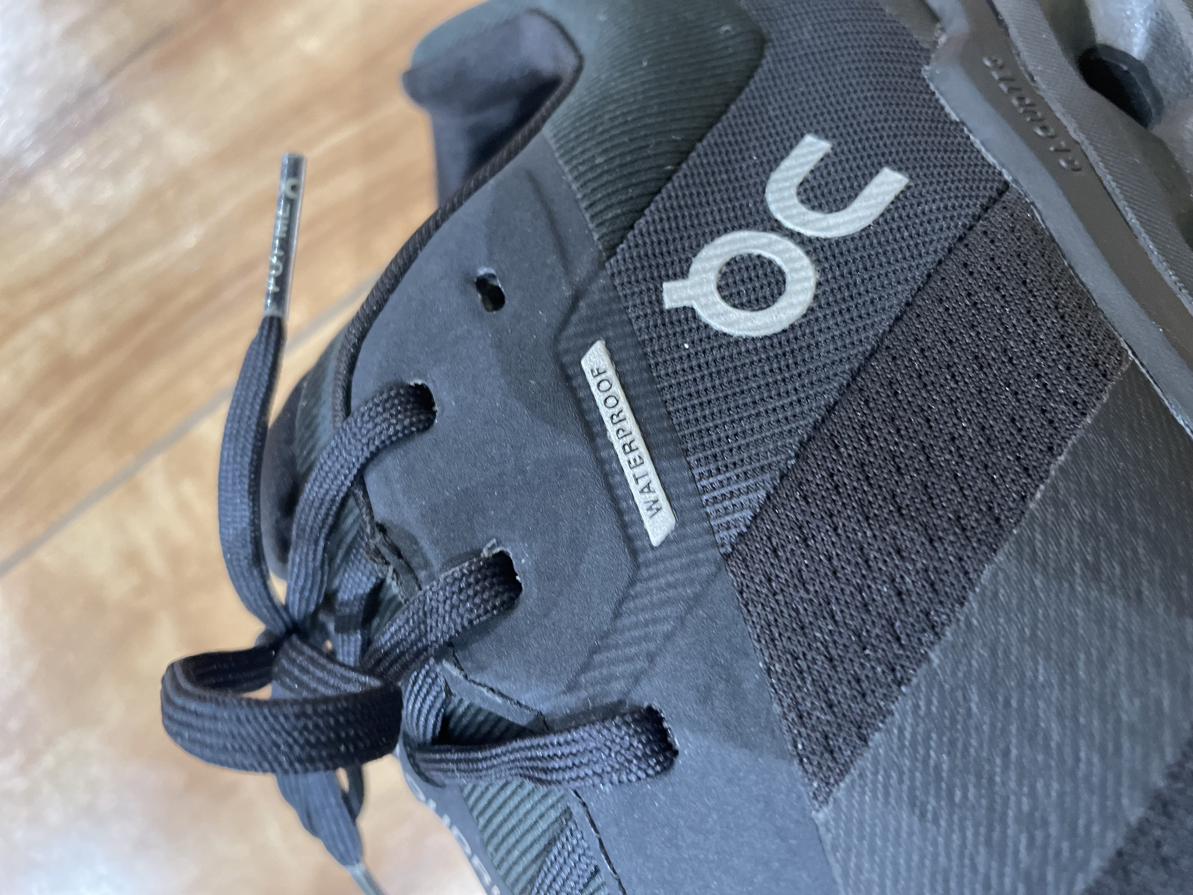 On/Cloudrunner Waterproof(26cm BLACK)｜ ビーバー｜池袋PARCO