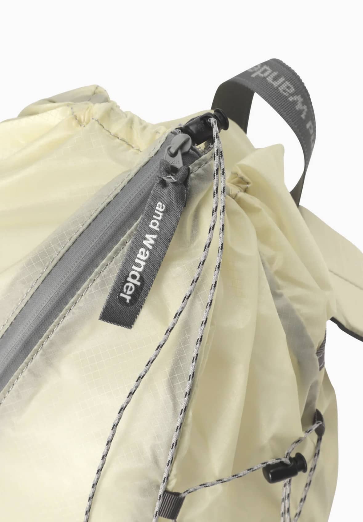 and wander/アンドワンダー/sil daypack/シルデイバッグ off white FREE