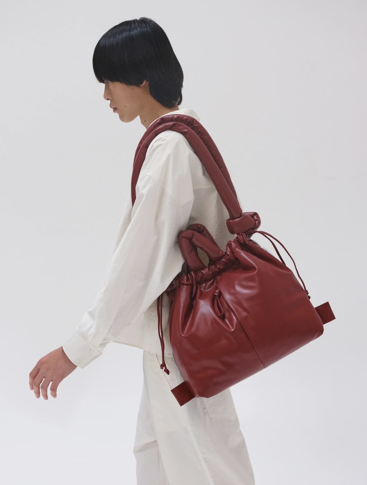 OLEND/オレンド/Ona Vegan Leather Bag オナヴィーガンレザーバッグ Cherry Red FREE