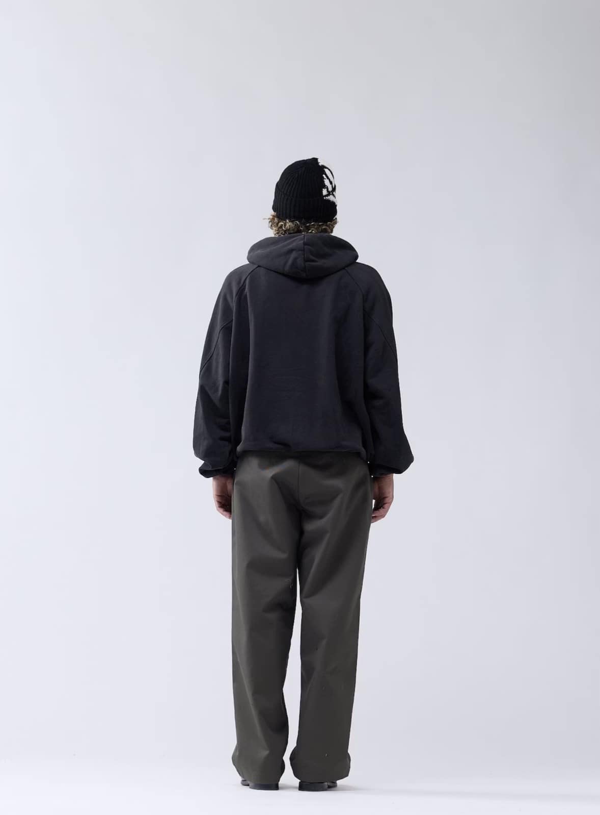 New Amsterdam Surf Association/ニューアムステルダムサーフアソシエーション/INFLATABLE HOODIE WASHED BLACK フーディー　パーカー BLACK M