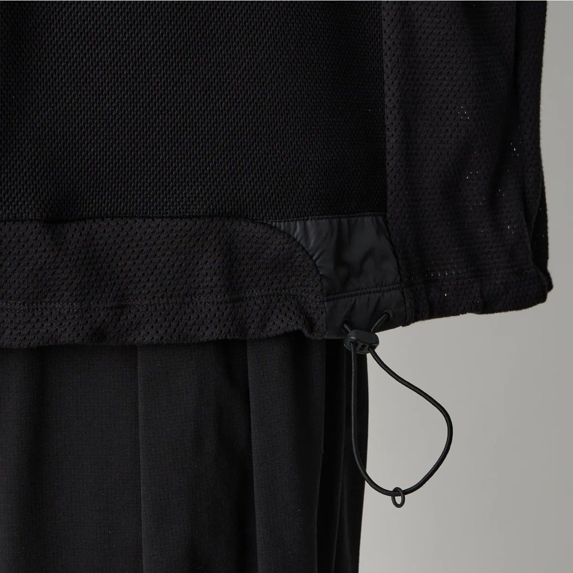 White Mountaineering/ホワイトマウンテニアリング/RAGLAN OVERSIZE PULLOVER BLACK 1