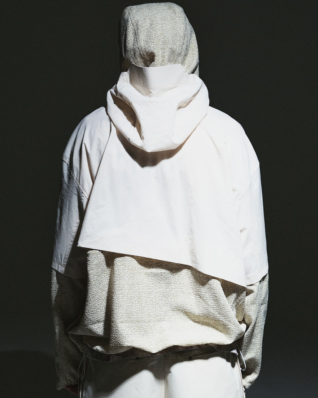 PASTOR NOVA/パストルノヴァ/DUAL-LAYER HOODED JACKET Off 1