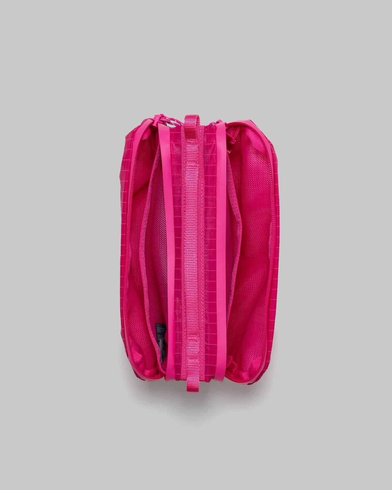Topologie/トポロジー/Bottle Sacoche Medium（ボトル サコッシュミディアム） Pink / Glazed Ripstop FREE