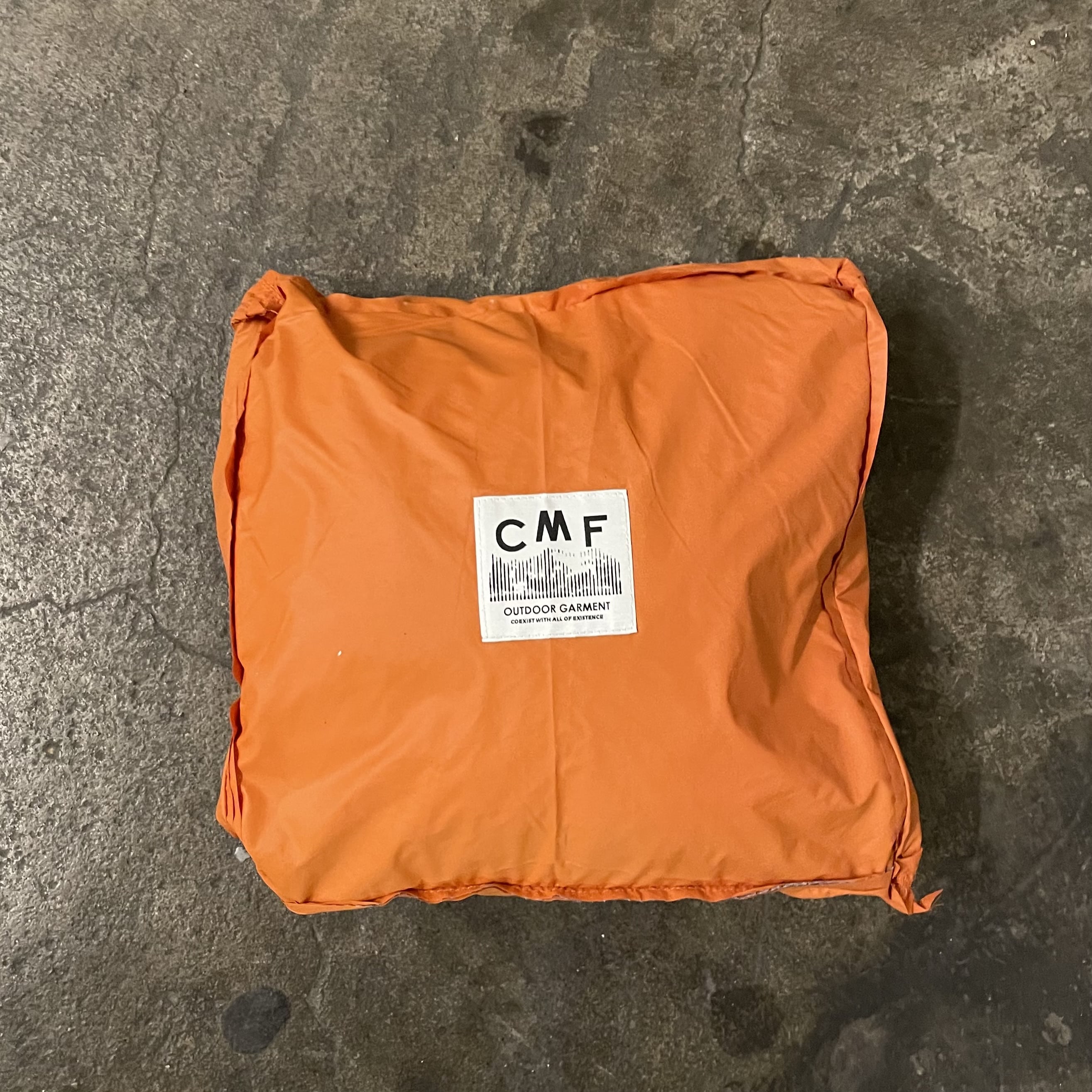 CMF OUTDOOR GARMENT/シーエムエフアウトドアガーメント/別注MILITARY RAINFALLS PONCHO ORANGE M