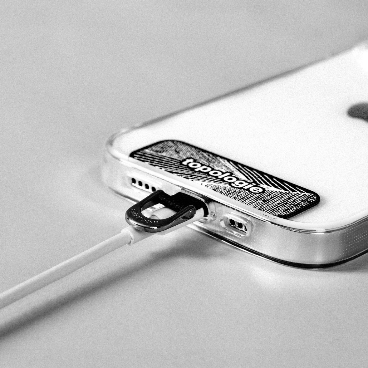 Topologie/トポロジー　Phone Strap Adapter フォンストラップ・アダプター D-Ring BLACK FREE