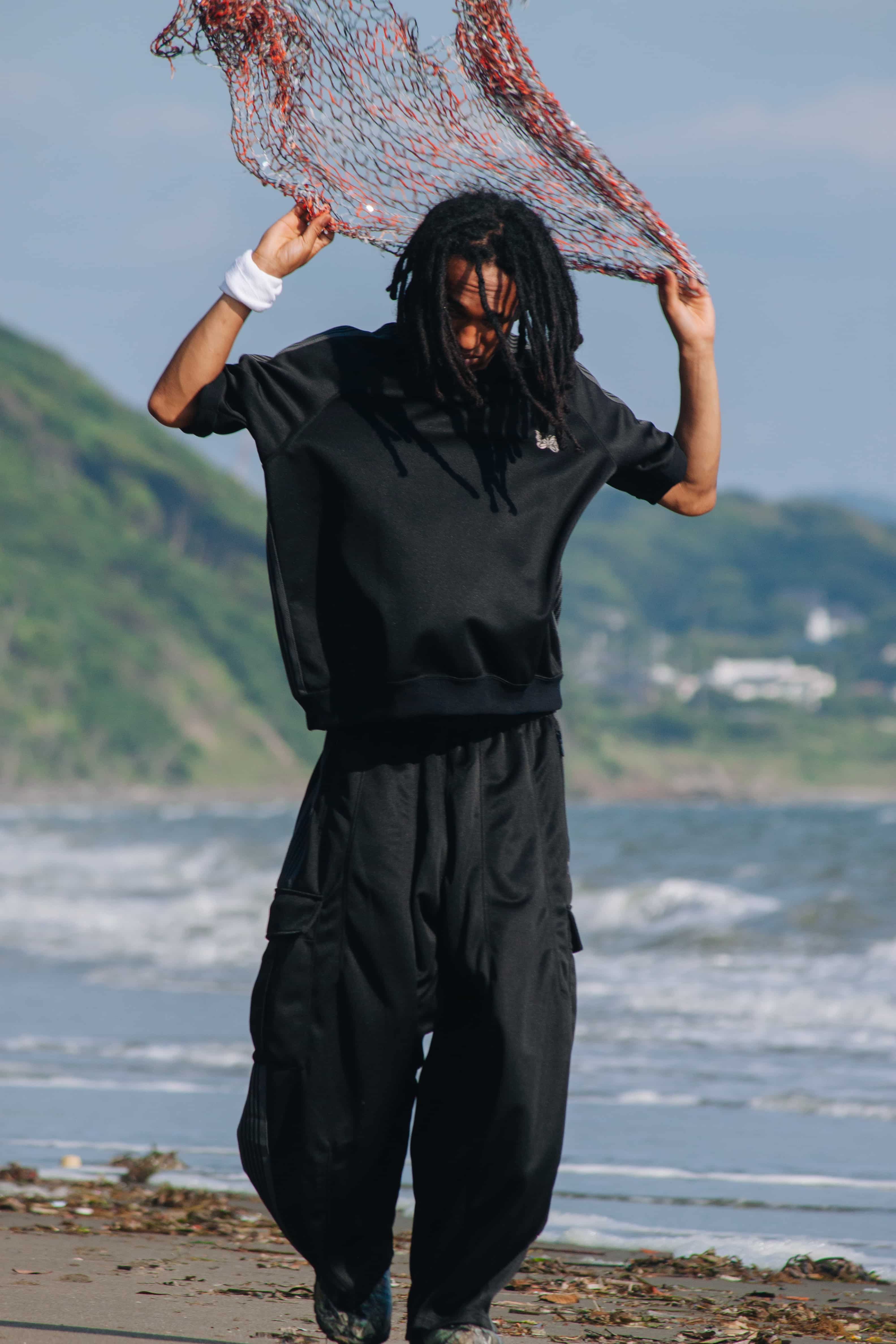 NEEDLES×BEAVER/ニードルズ×ビーバー/別注TRACK S/S CREW NECK SHIRT - POLY SMOOTH. -BLACK- BLACK M