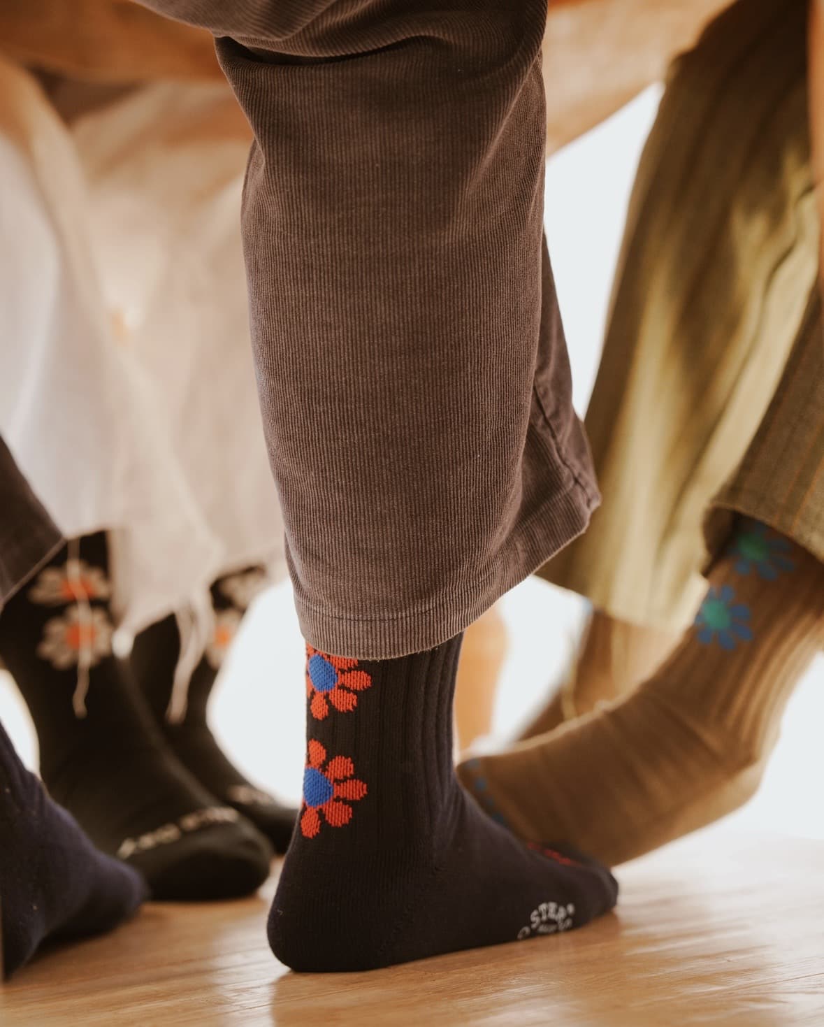 ROSTER SOX/ロスターソックス/PEACE ピース　花　メンズ　レディース NAVY 1